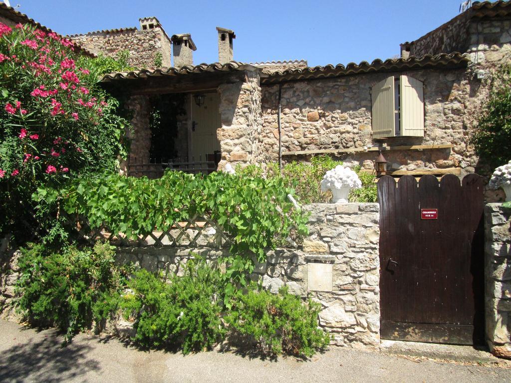 Hotel Le Logis Du Guetteur Les Arcs-sur-Argens Exterior foto